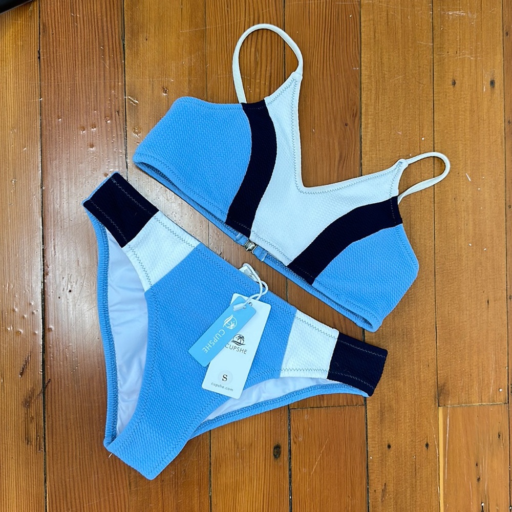 Blue and white cupshe bikini